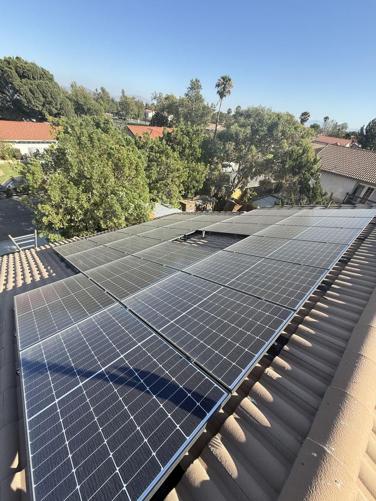 Solar Panel Cleaning job in Adelanto, California