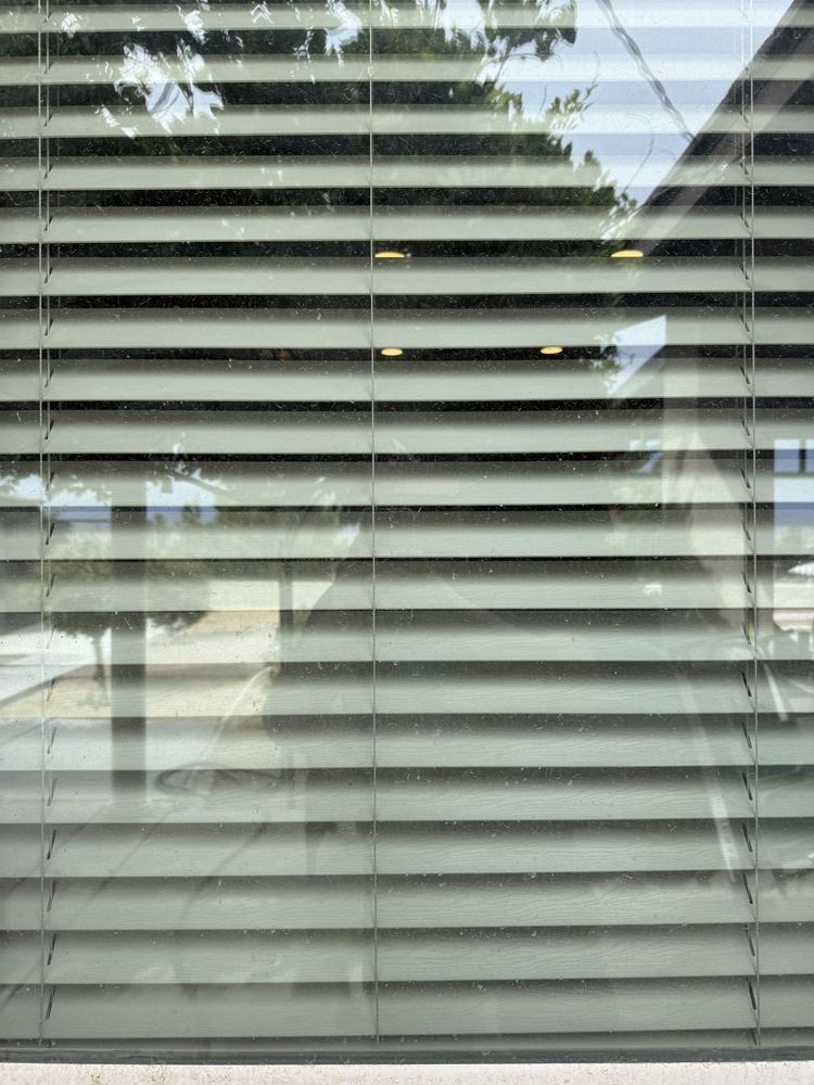 Window Cleaning job in Adelanto, California