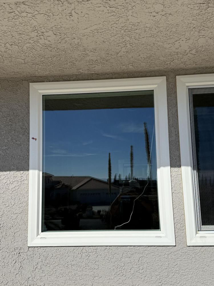 Window Cleaning job in Apple Valley, California