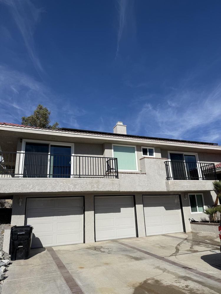 Window Cleaning job in Apple Valley, California
