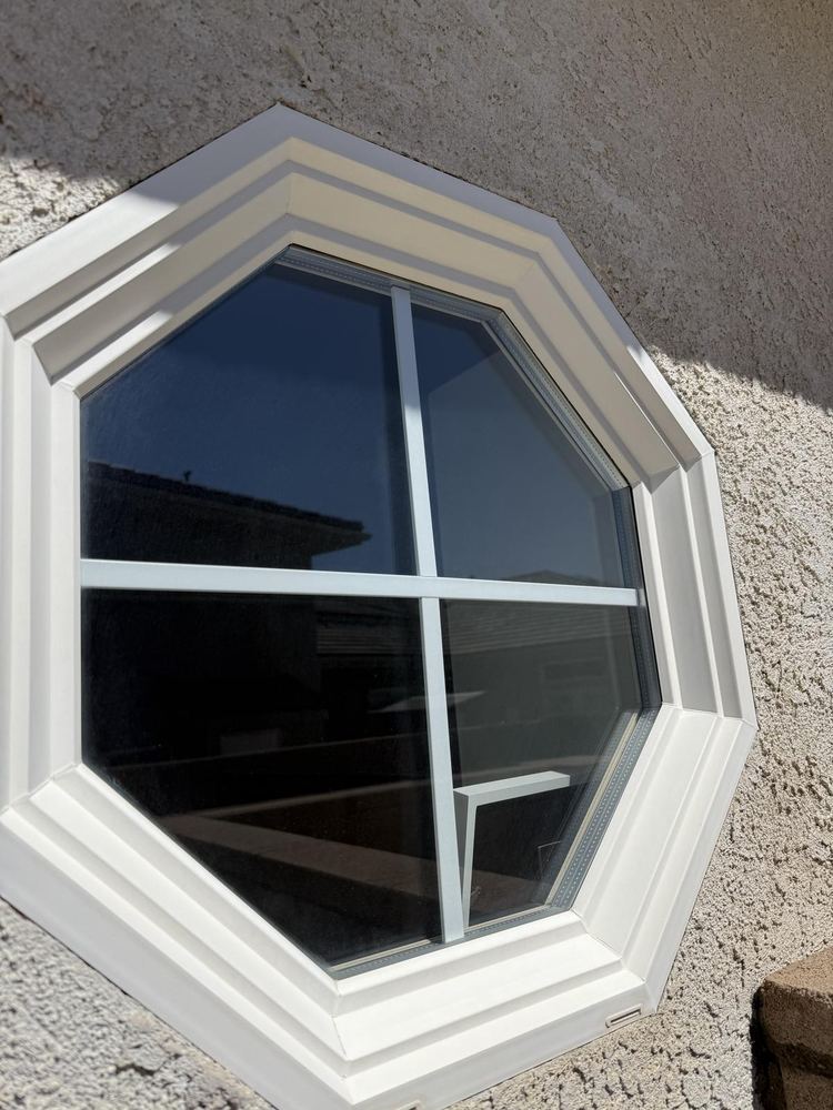 Window Cleaning job in Hesperia, California