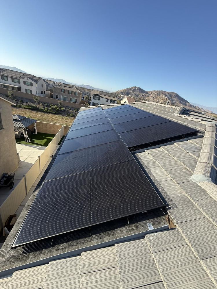 Solar Panel Cleaning job in Victorville, California