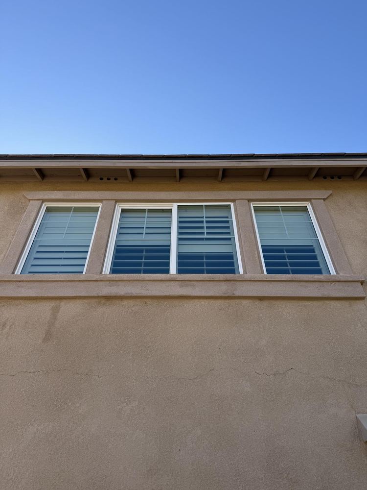 Window Cleaning job in Victorville, California